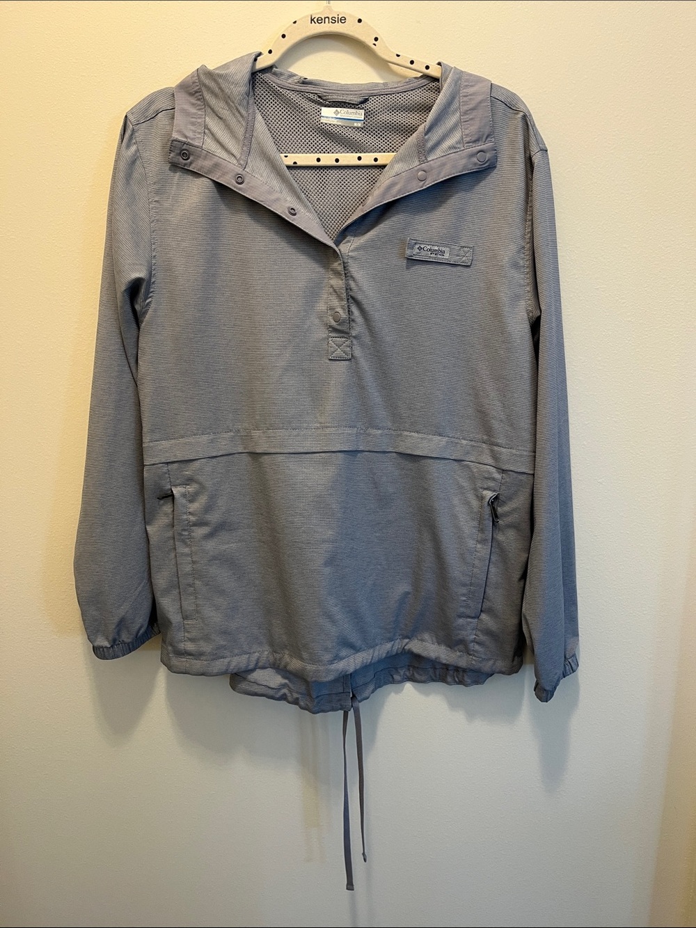 Columbia Men’s Gray/Violet Hooded Pullover Performance Jacket